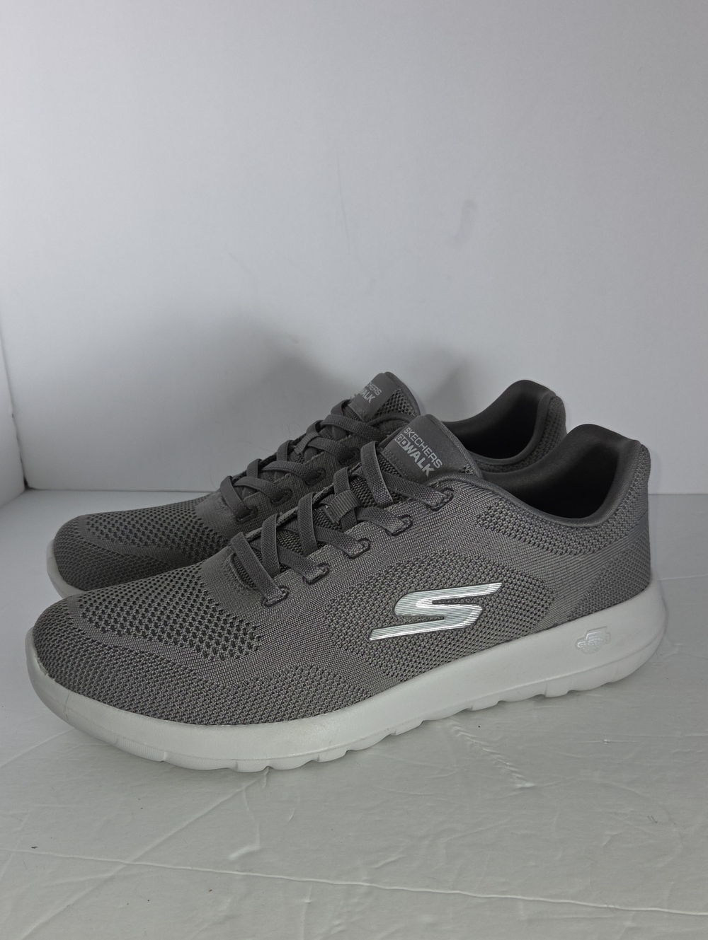 Skechers Go Walk Power-Step Men's Walking Shoes Size 10.5 "Like New"